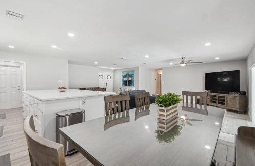 Westchase House | 213 m² House ∙ 4 bedrooms ∙ 12 guests