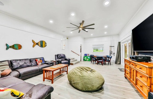 Sebring House | 213 m² House ∙ 3 bedrooms ∙ 8 guests