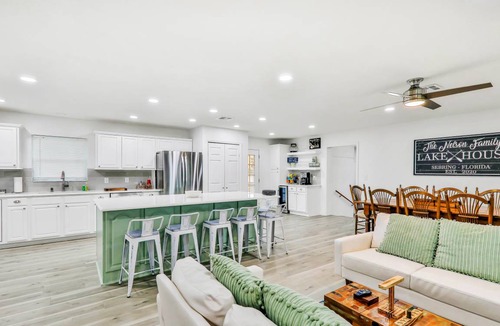 Sebring House | 213 m² House ∙ 3 bedrooms ∙ 8 guests