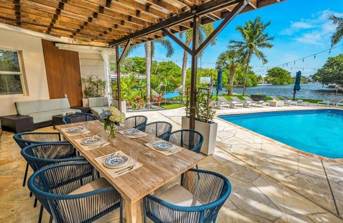 17th Street Causeway House | 218 m² House ∙ 4 bedrooms ∙ 12 guests