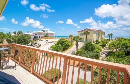 Butler Beach House | 222 m² House ∙ 4 bedrooms ∙ 8 guests