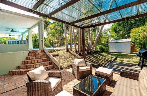 Pinecrest House | 223 m² House ∙ 4 bedrooms ∙ 12 guests