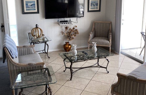 Fort Myers Beach House | 230 Palermo Circle - Spacious 2 story home with screened in porch & pool!