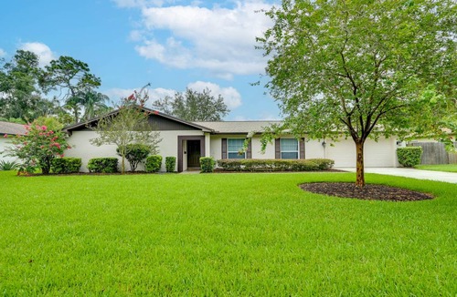 Lake Magdalene House | 232 m² House ∙ 4 bedrooms ∙ 12 guests