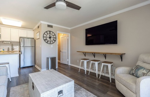 North Forest Beach Villa | 233 Breakers: Oceanfront Villa! 1BD/1BA/Sleeps 6