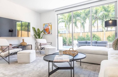 Southwest Coconut Grove House | 233 m² House ∙ 4 bedrooms ∙ 8 guests