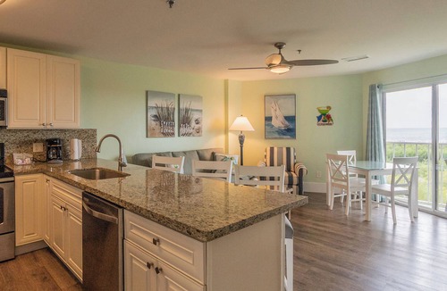 Tavernier Condo | 2405 Ocean Pointe Suites | 2 Bed, 2 Bath