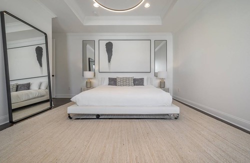 Courier City - Oscawana House | 241 m² House ∙ 4 bedrooms ∙ 10 guests