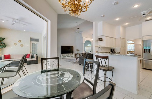 Dunnellon Villa | 241 m² Villa ∙ 3 bedrooms ∙ 6 guests