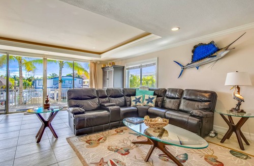 Tavernier House | 242 m² House ∙ 4 bedrooms ∙ 8 guests