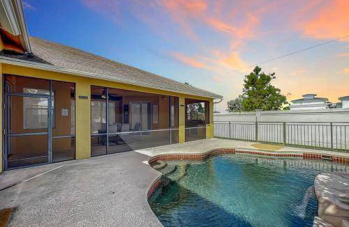 Port Saint Lucie House | 242 m² House ∙ 4 bedrooms ∙ 14 guests