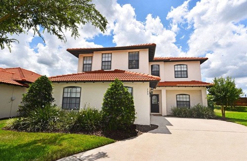 Four Corners House | 246 m² House ∙ 5 bedrooms ∙ 10 guests