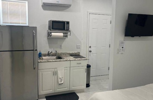 University Park Apartment | 250 m² Apartment ∙ 1 bedroom ∙ 3 guests