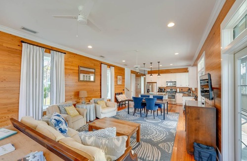 Carrabelle House | 250 m² House ∙ 4 bedrooms ∙ 9 guests