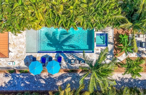Marathon House | 255 m² House ∙ 4 bedrooms ∙ 10 guests