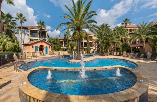 St. Tropez House | 258 m² House ∙ 4 bedrooms ∙ 13 guests