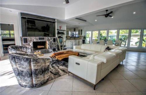 Harbor Beach House | 267 m² House ∙ 4 bedrooms ∙ 8 guests
