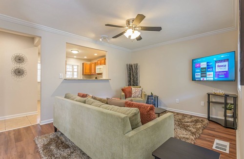Cartersville Cottage | 27 West Ridge Drive SE, Cartersville