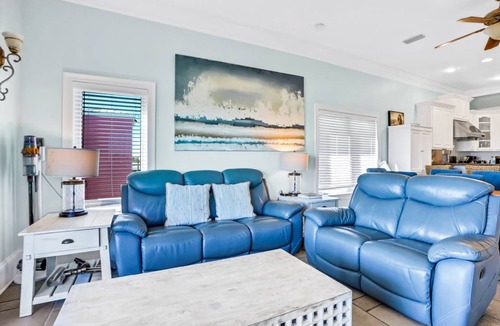 East End House | 274 m² House ∙ 4 bedrooms ∙ 16 guests