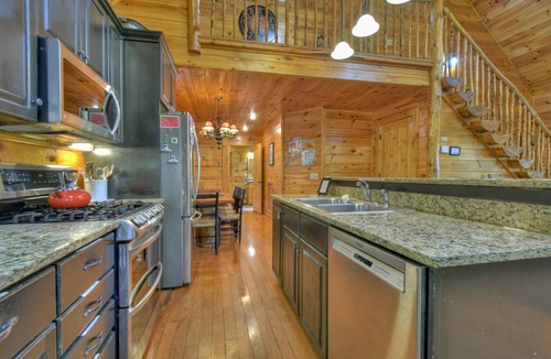 Copperhill Cabin | 279 m² Cabin ∙ 3 bedrooms ∙ 10 guests