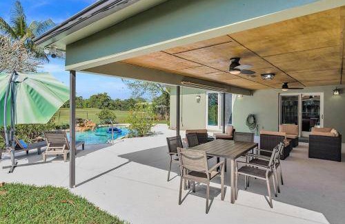 Cooper City Villa | 279 m² Villa ∙ 4 bedrooms ∙ 8 guests