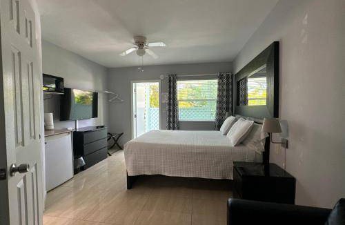 South Palm Park Neighborhood Association Hotel | 28 m² Motel ∙ 2 guests