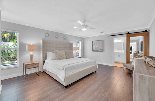 Bel Air House | 281 m² House ∙ 5 bedrooms ∙ 14 guests