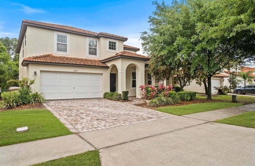 West Kissimmee Cottage | 2820-5-rc-impeccable Corner lot Home