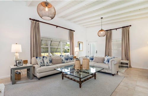 Southside Villa | 2840 m² Villa ∙ 3 bedrooms ∙ 6 guests