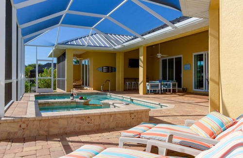 Caloosahatchee Villa | 288 m² Villa ∙ 4 bedrooms ∙ 10 guests