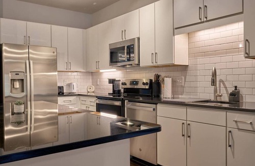 Clayton Apartment | 2BD Haven Steps from DT Clayton