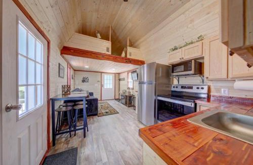 Hayesville House | 2bed 1bath Cabin with Mountain View, Hot Tub and grilling deck