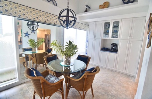 Stuart House | 3 Bed 3 bath Luxury Townhome with Private Beach & Resort Amenities in Stuart, FL
