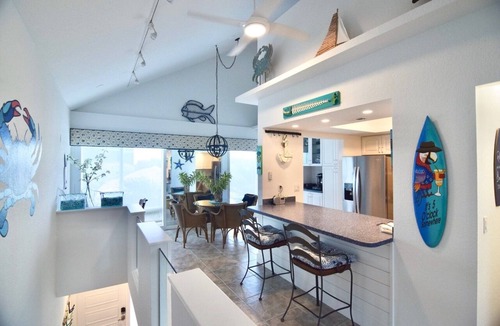 Stuart House | 3 Bed 3 bath Luxury Townhome with Private Beach & Resort Amenities in Stuart, FL