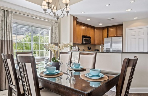 Reunion Apartment | 3 Bedroom Condo in Reunion Resort with Great Views and modern interior