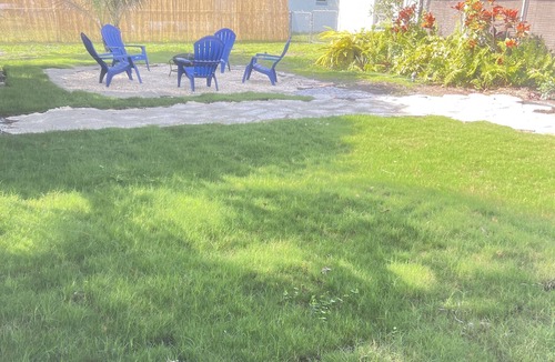 Lakewood Park House | 3 Bedroom home. Minutes from beach!