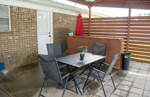 Myrtle Grove House | 3-bedroom house 15 min from Perdido Beach!