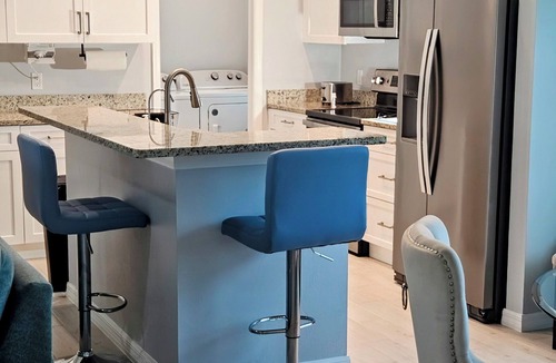 Mid Island House | 3-bedroom house in fantastic Fort Myers Beach with AC