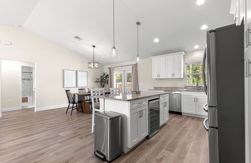 Candler House | 3-Bedroom House in Ocala│Near the Greenway & Silver Springs│Fast Wifi│Bicycles