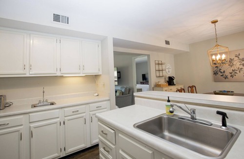 Pinehurst Condo | 3-Bedroom Pinehurst Condo at Lakeview with Pool