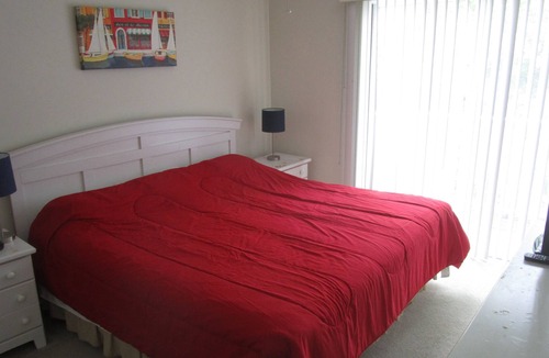 West Kissimmee House | 3 Br / 2 1/2 - 5 minutes from Disneyworld - Beautiful Townhome and Resort!