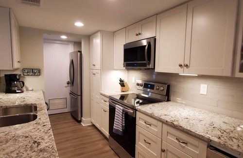 Sea Pines Villa | 3 BR 3.5 Bath Harbour Town Villa Near Golf Tennis Yacht Basin
