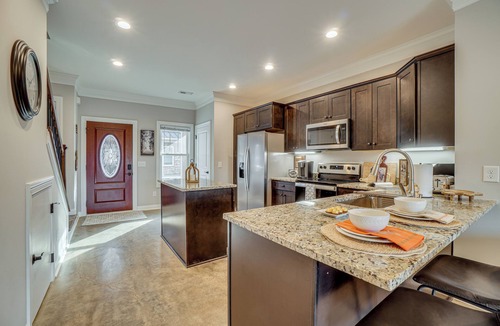 White Bluff House | 3 Mi to Montgomery Bell State Park! Serene Getaway