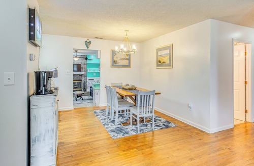 Little River Cottage | 3 Mi to Ocean: Home w/Deck in Little River!