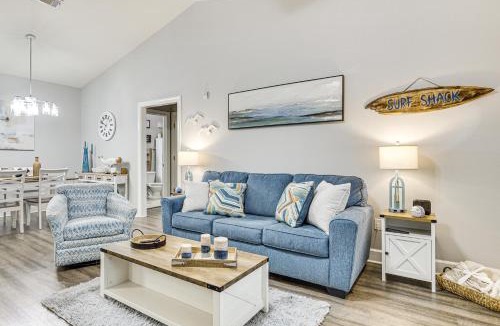 Foley Apartment | 3 Mi to OWA Modern Condo with Resort Pool!