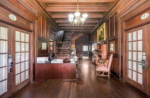 Historic Downtown Apalachicola Hotel | 3-Star Hotel ∙ Coombs Inn & Suites, Ascend Hotel Collection
