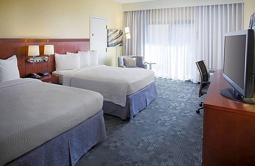 Memphis Hotel | 3-Star Hotel ∙ Courtyard by Marriott Memphis Airport