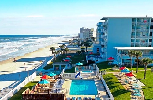 Melinda Cook Hotel | 3-Star Hotel ∙ El Caribe Resort & Conference Center