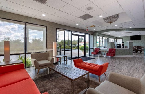 Altamonte Springs Hotel | 30 m² Hotel ∙ 127 guests