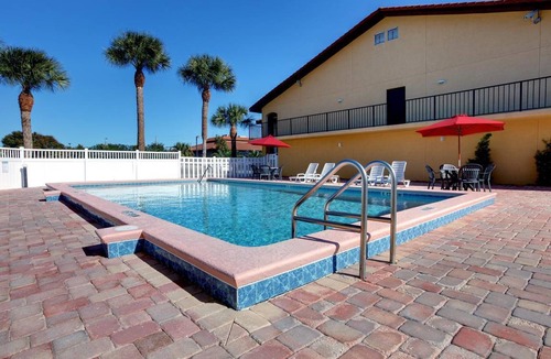 St. Augustine Beach Hotel | 30 m² Motel ∙ 7 guests